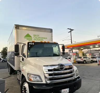 Best California Movers truck ready for a long-distance move